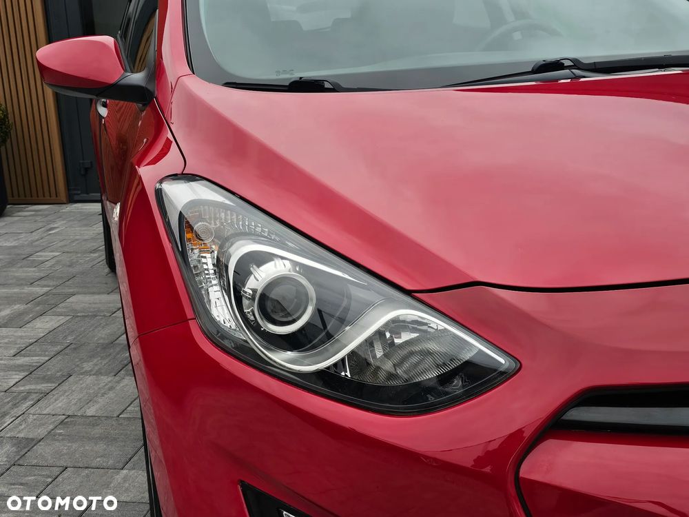 Hyundai i30 1.4 CRDi Trend - 25