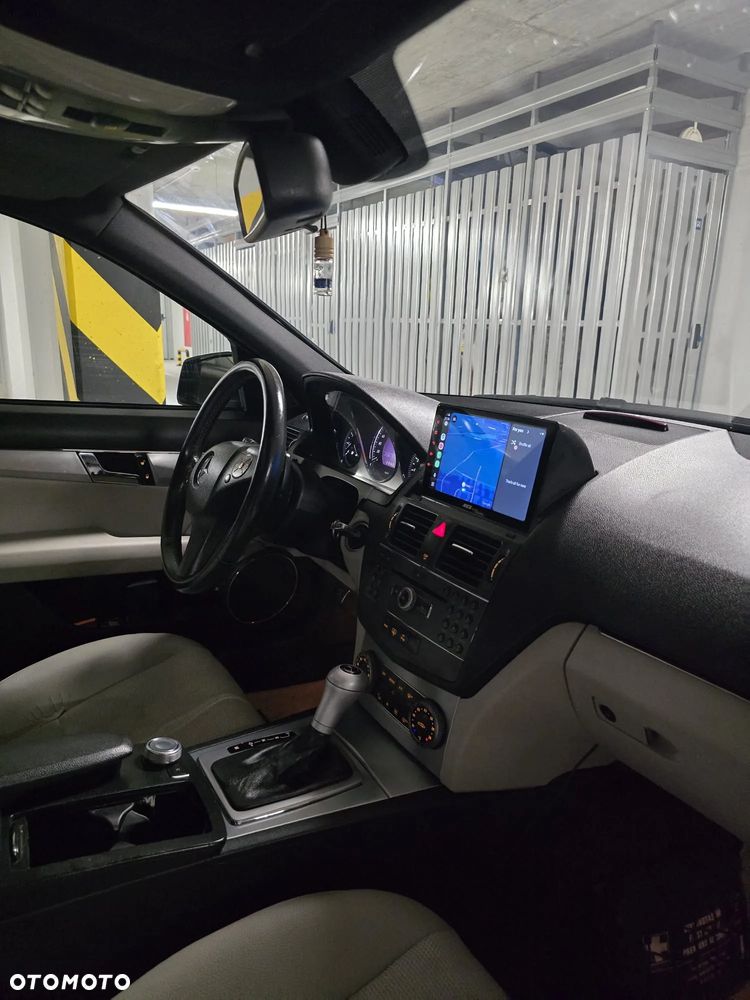 Mercedes-Benz Klasa C - 19