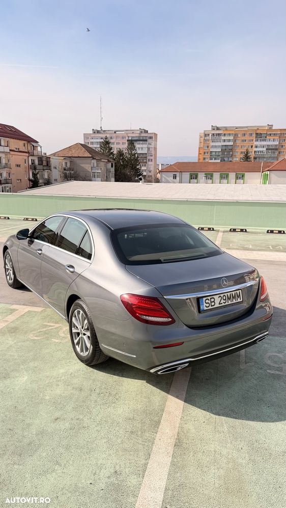 Mercedes-Benz E 220 d 4MATIC Aut. - 8