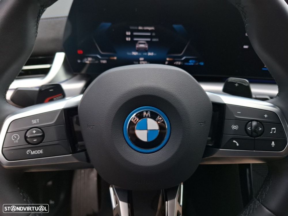 BMW x1 xDrive25e Pack Desportivo M - 16