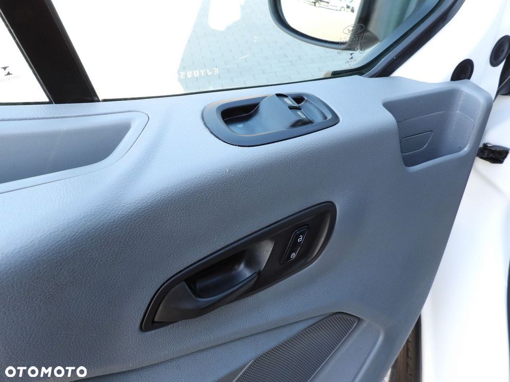 Ford TRANSIT WYWROTKA PODWÓJNA KABINA DOKA 6 MIEJSC TEMPOMAT LEDY BLIŹNIACZE KOŁA KLIMATYZACJA  170KM - 25