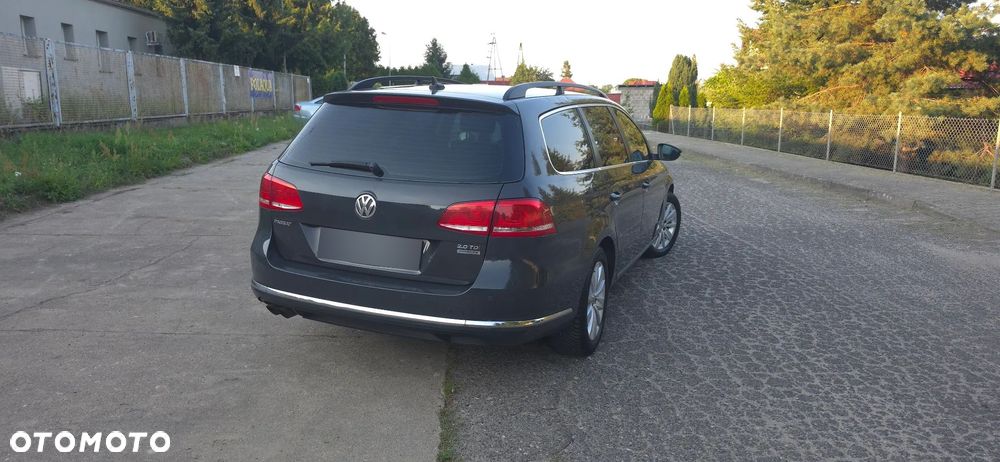 Volkswagen Passat 2.0 TDI Comfortline DSG - 7