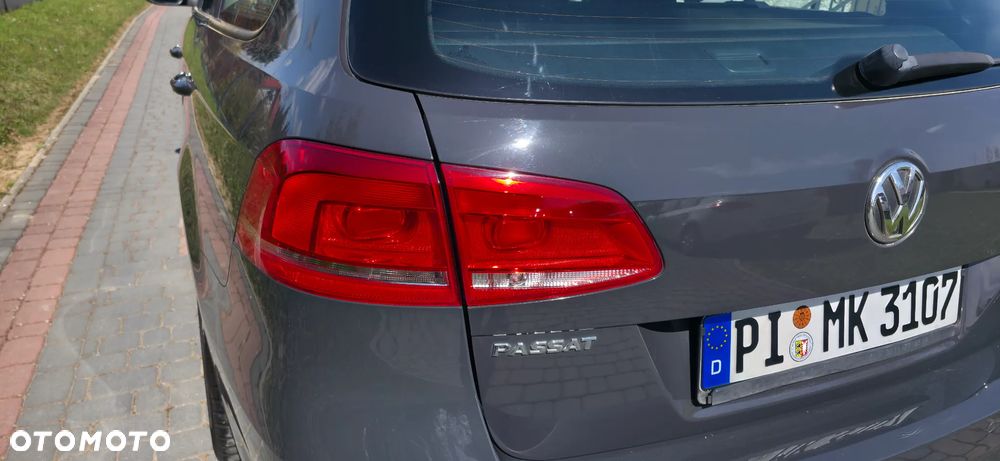 Volkswagen Passat - 20