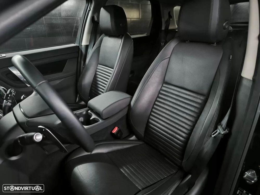 Land Rover Discovery Sport 1.5 I3 P300e AWD S - 19