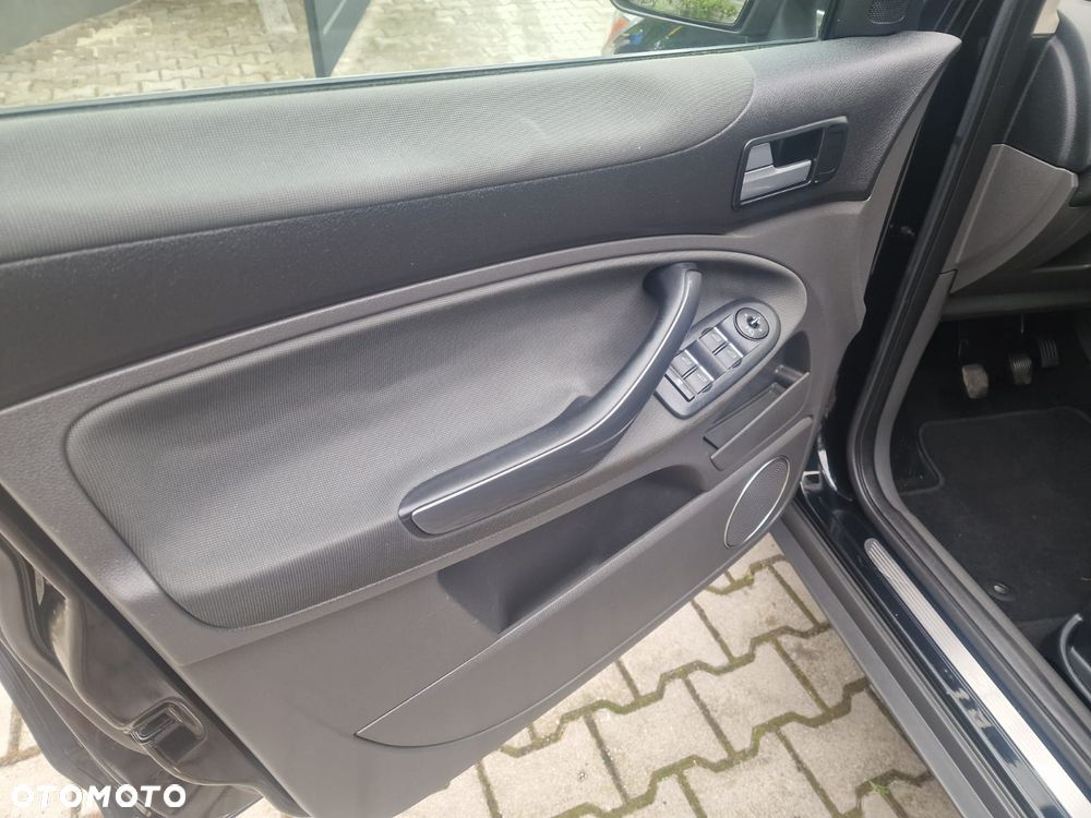 Ford Kuga 2.0 TDCi Titanium - 13