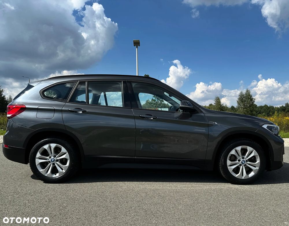 BMW X1 xDrive25e xLine - 9