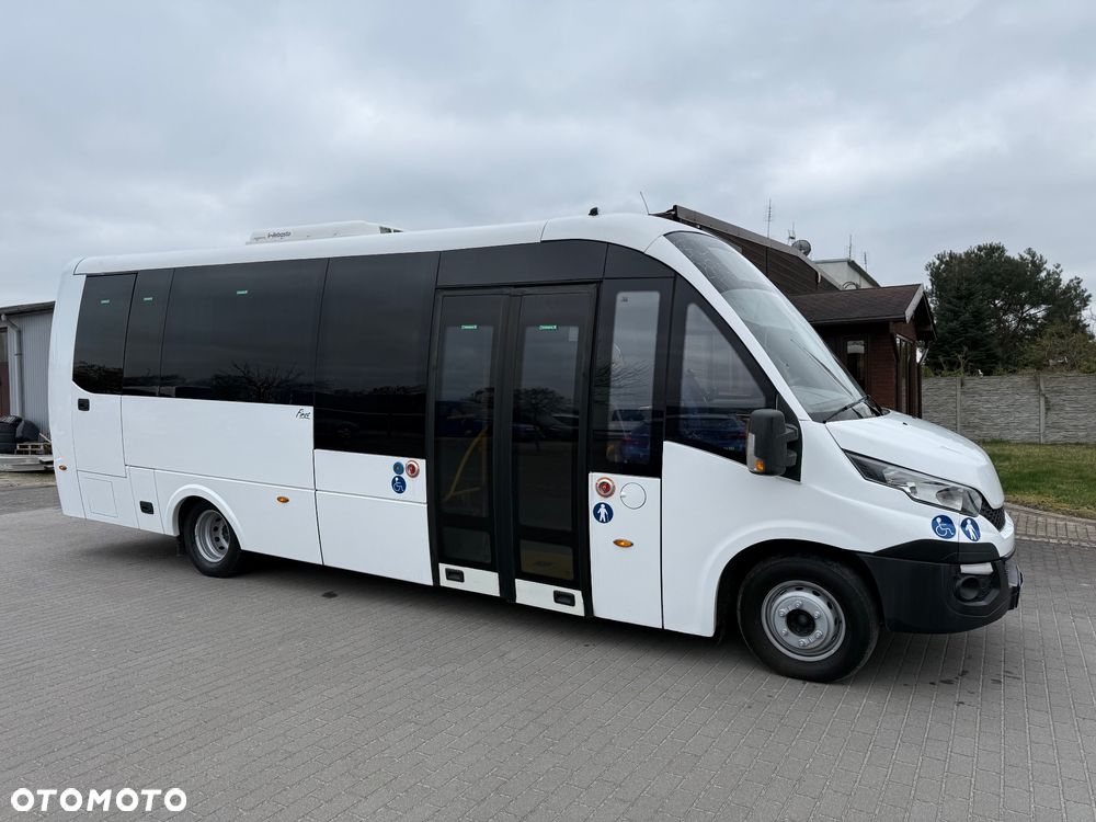 Iveco Rosero First - 6