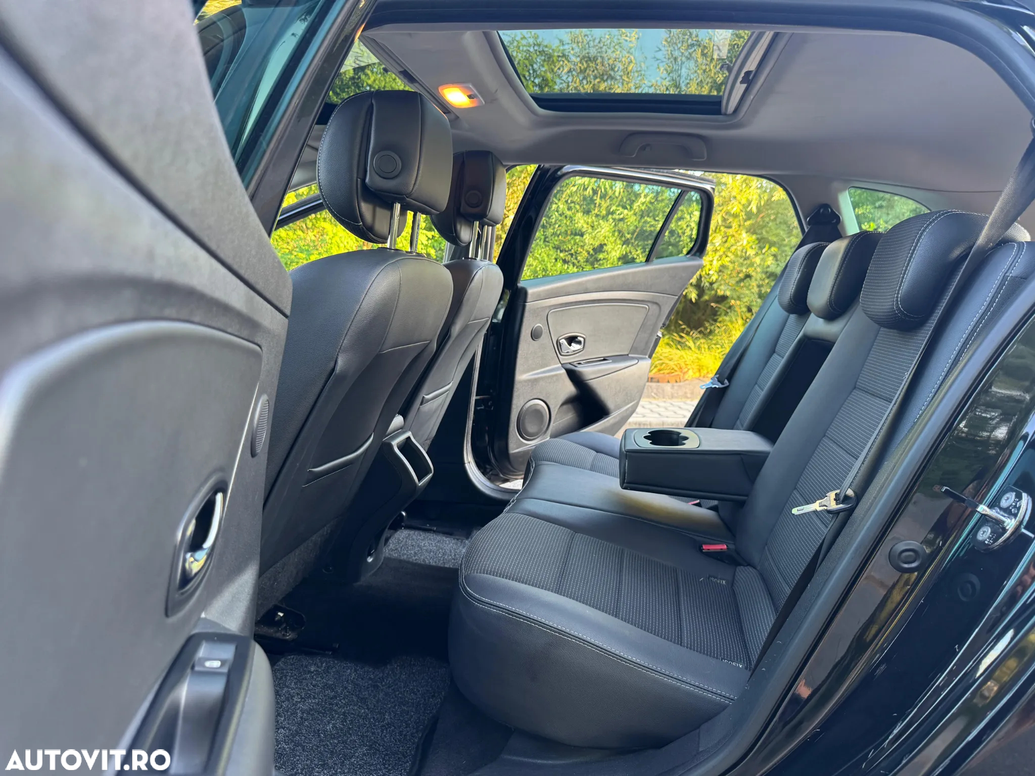 Renault Megane ENERGY dCi 110 GT LINE - 34