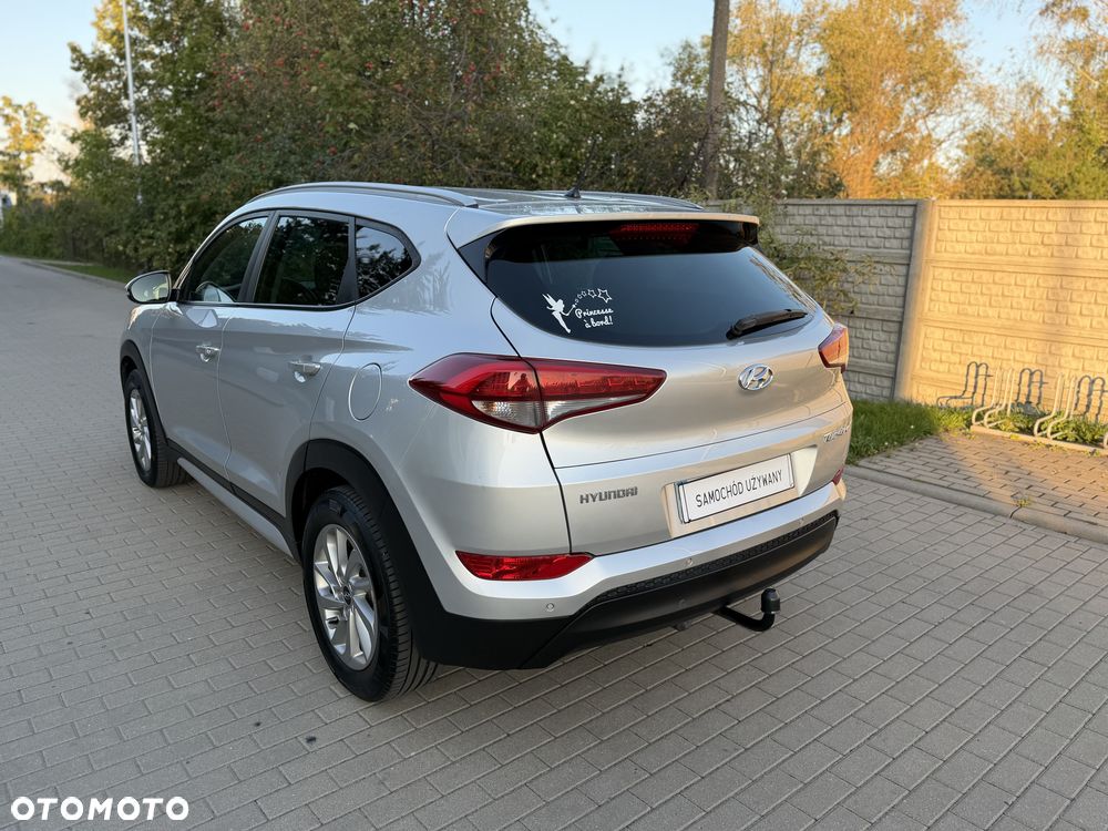 Hyundai Tucson 1.7 CRDI BlueDrive Style 2WD - 8