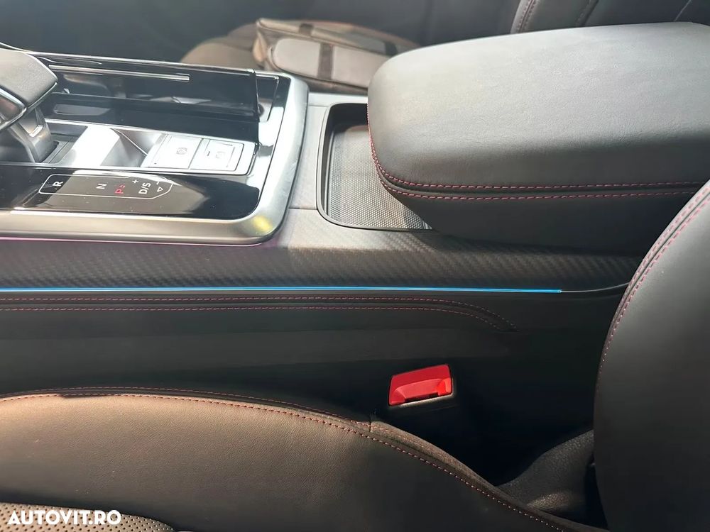 Audi Q8 SUV TFSI e quattro 290 kW tiptronic S line business - 14