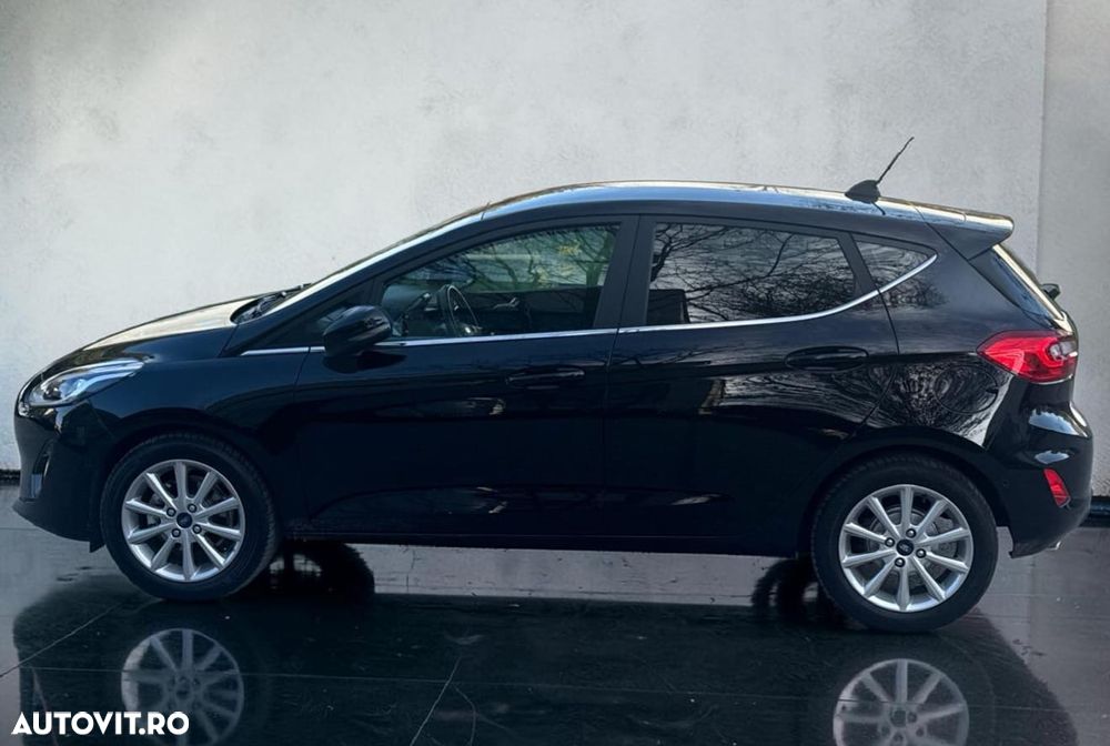 Ford Fiesta 1.0 EcoBoost S&S TITANIUM X - 5