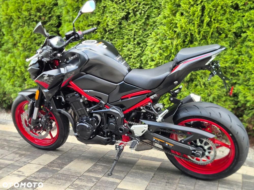 Kawasaki Z 900 - 7