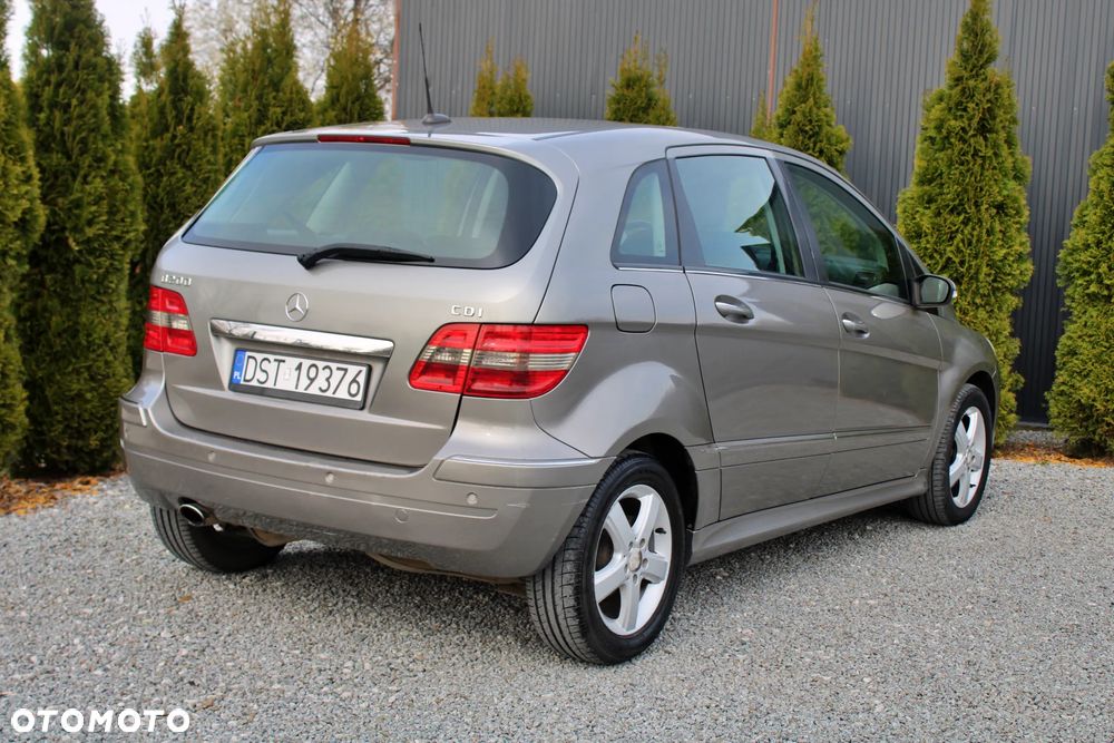 Mercedes-Benz Klasa B 200 CDI DPF - 11