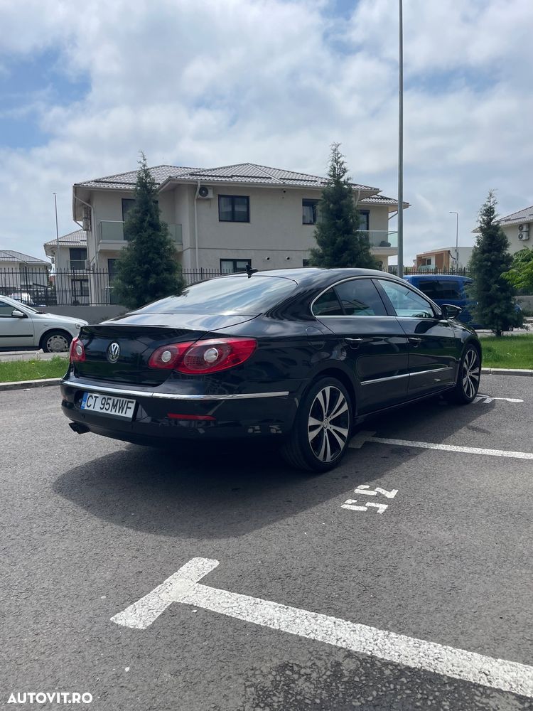 Volkswagen Passat 2.0 TDI DPF DSG Highline - 3