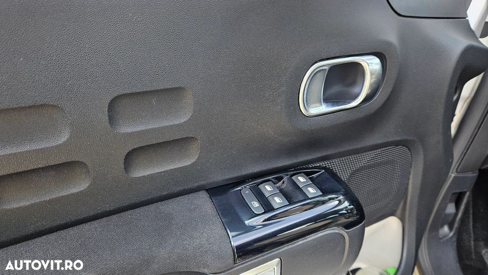 Citroën C3 1.2 PureTech BVM Feel - 15