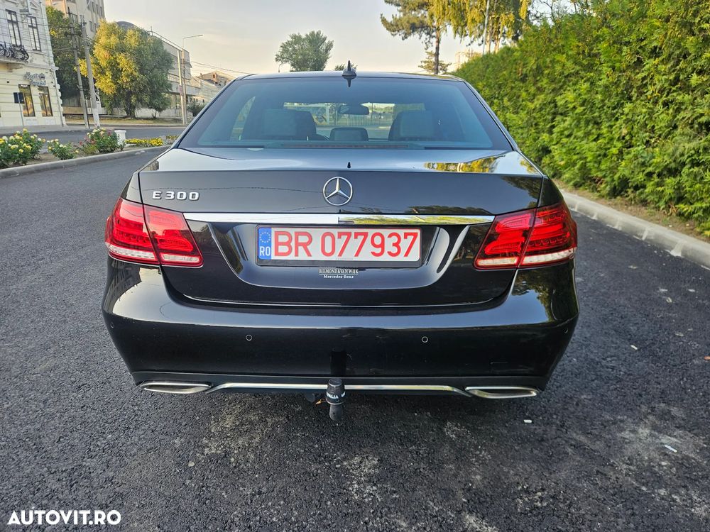 Mercedes-Benz E 300 BLUETEC HYBRID Aut. - 16