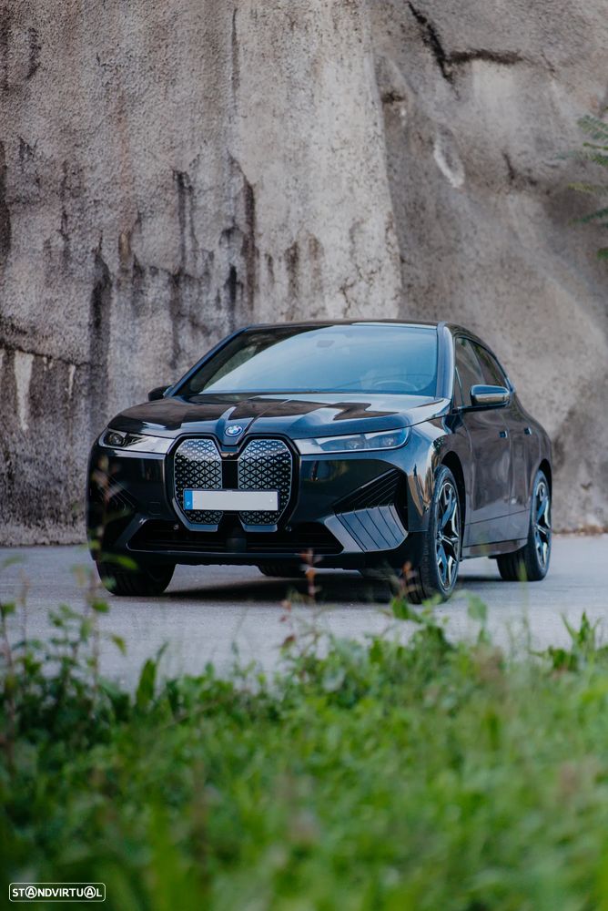 BMW iX xDrive40 - 31
