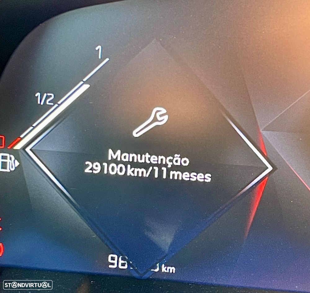 DS DS7 Crossback 1.5 BlueHDi Performance Line EAT8 - 9