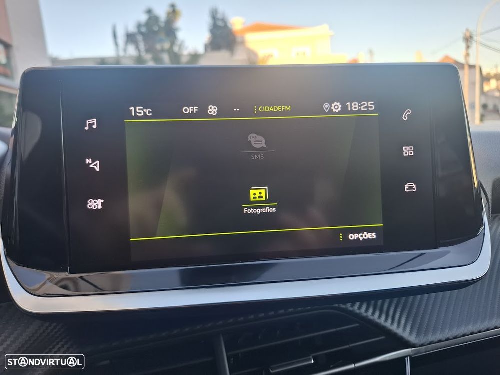 Peugeot 208 PureTech 100 Allure Pack - 17