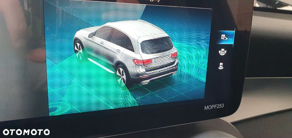 Mercedes-Benz GLC 200 d 4-Matic - 22