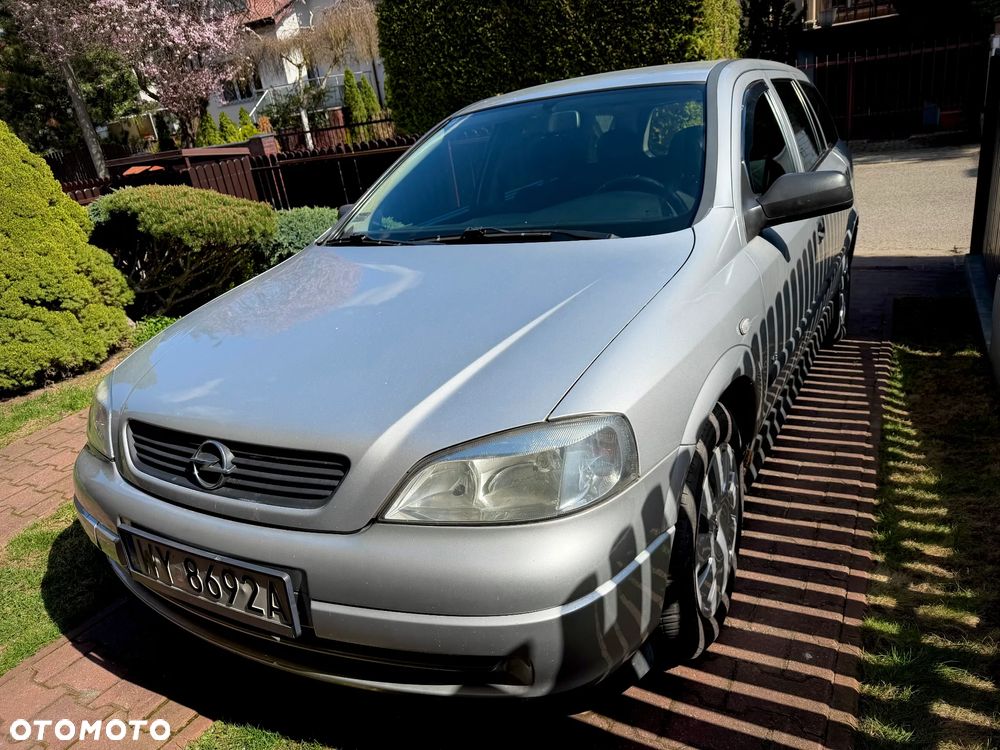Opel Astra - 2