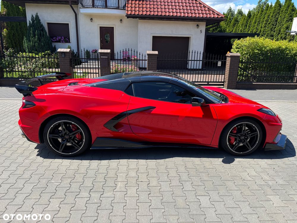 Chevrolet Corvette - 18