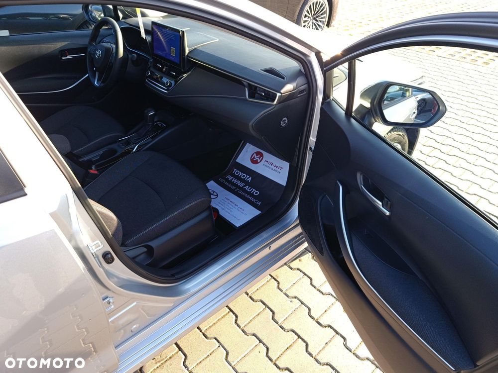 Toyota Corolla 1.8 Hybrid Comfort - 19