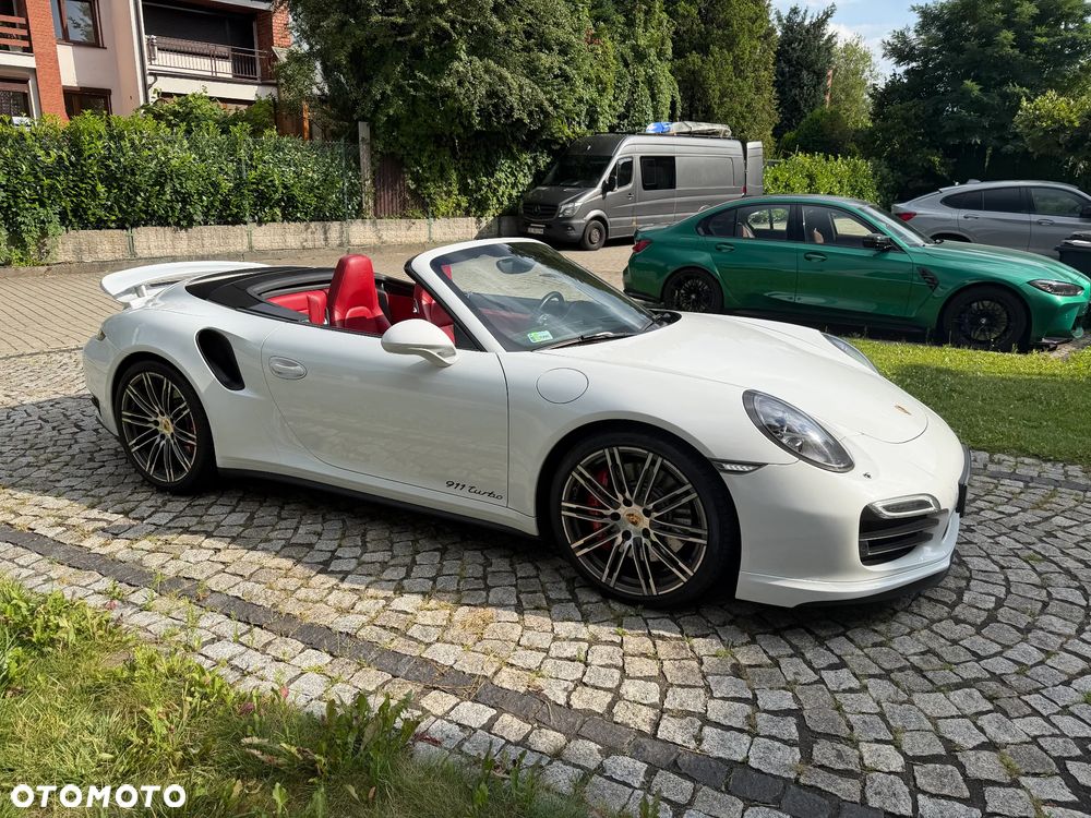 Porsche 911 Turbo - 8