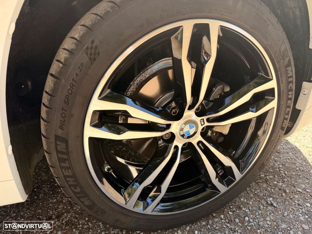 BMW X1 16 d sDrive Auto Pack M — fotografia 28