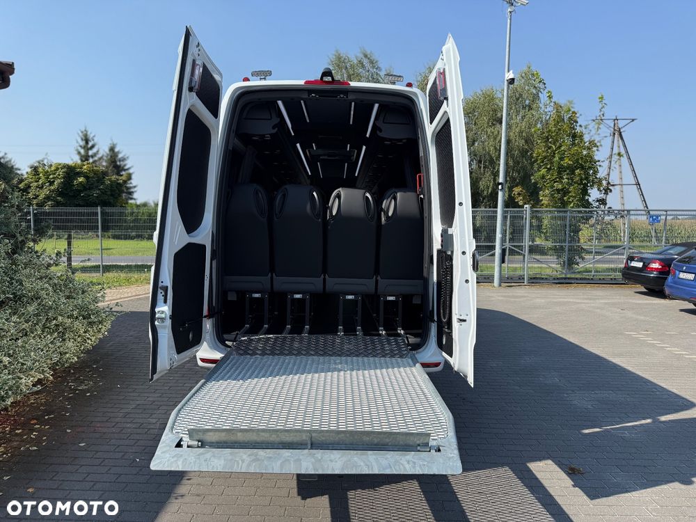 Mercedes-Benz Sprinter 519 VBI +Winda - 10
