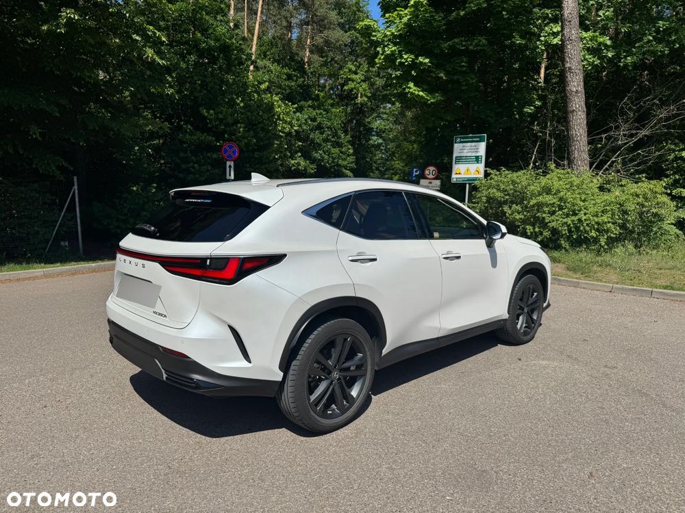Lexus NX 350h Prestige AWD - 8