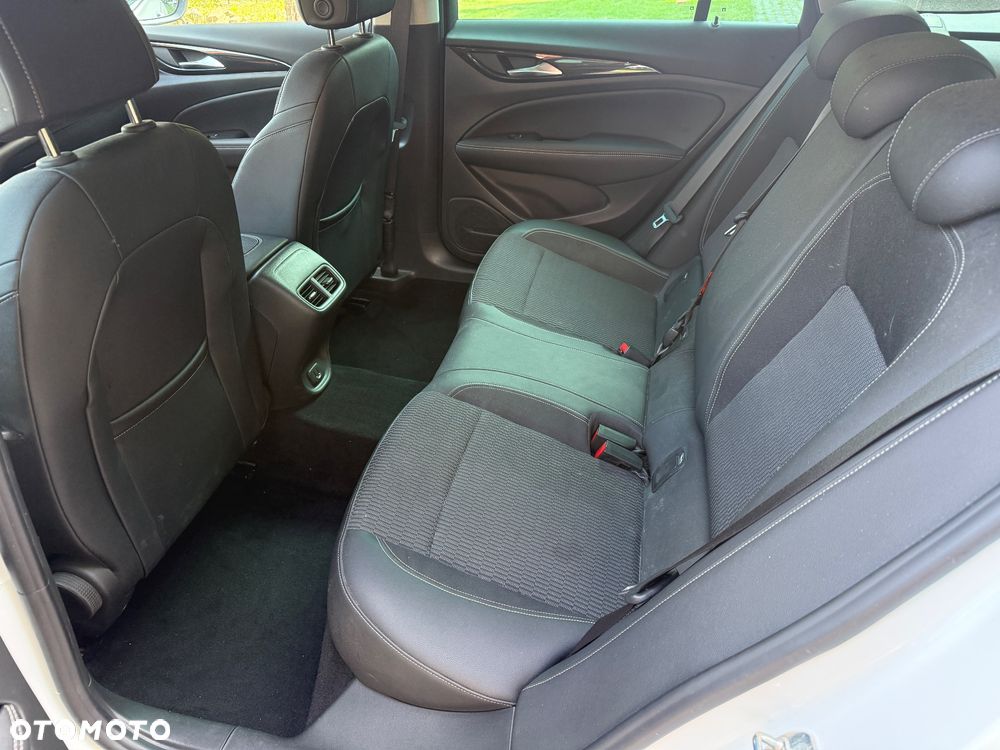 Opel Insignia 2.0 CDTI Elegance S&S - 14