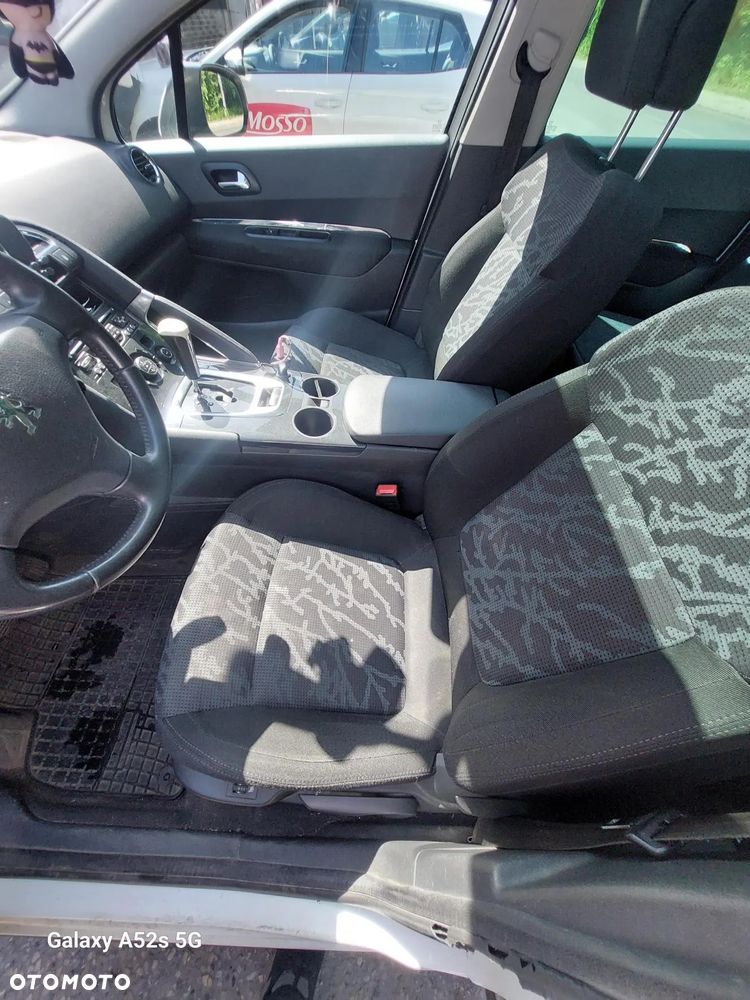 Peugeot 3008 2.0 HDi Premium - 11