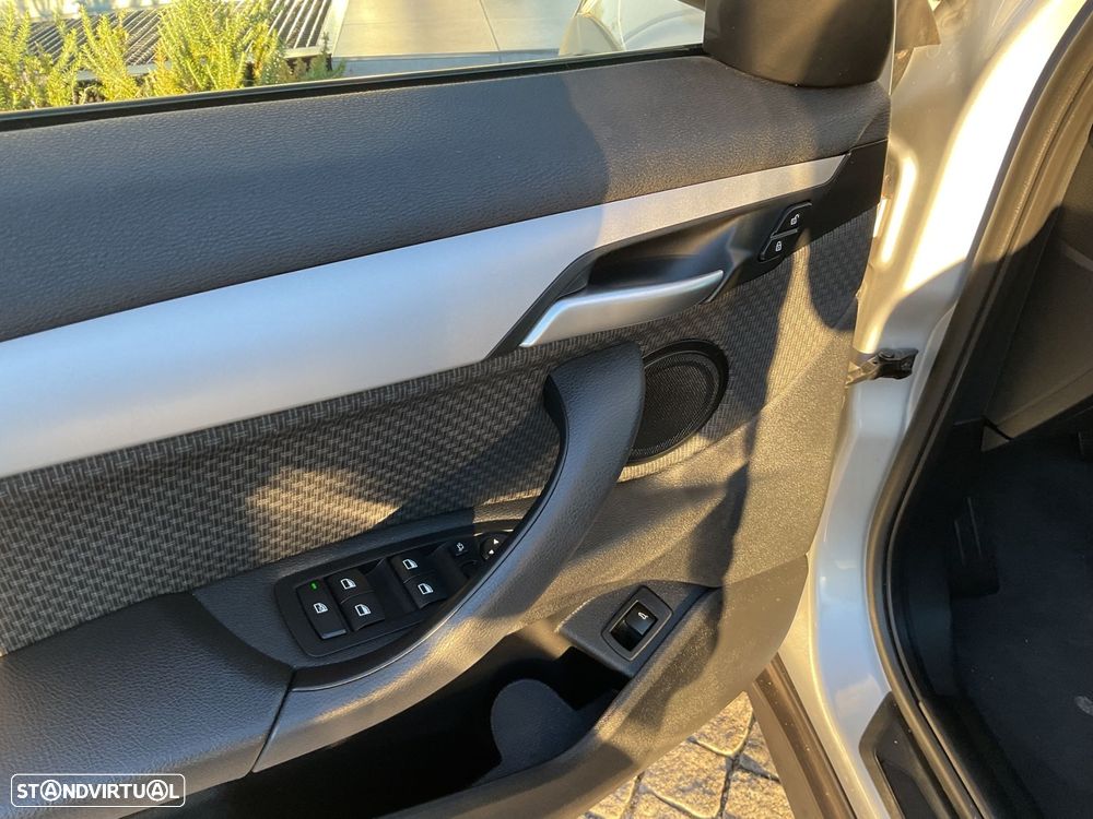 BMW X1 16 d sDrive Corporate Edition Auto - 20