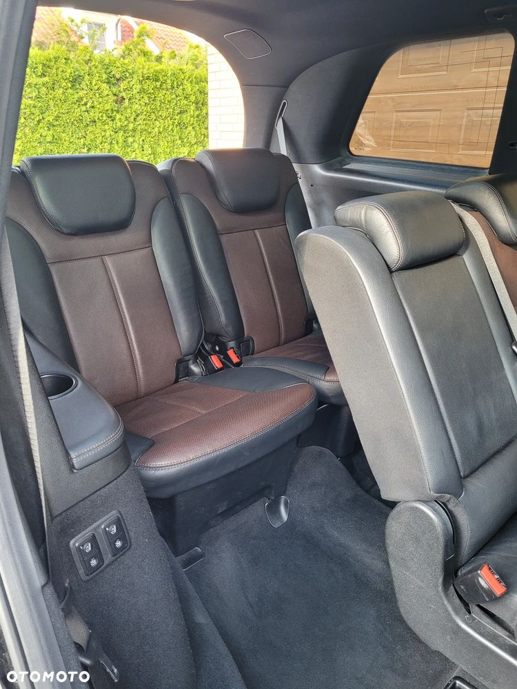 Mercedes-Benz GL - 19