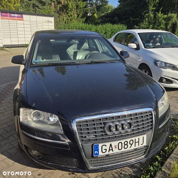 Audi A8 - 2