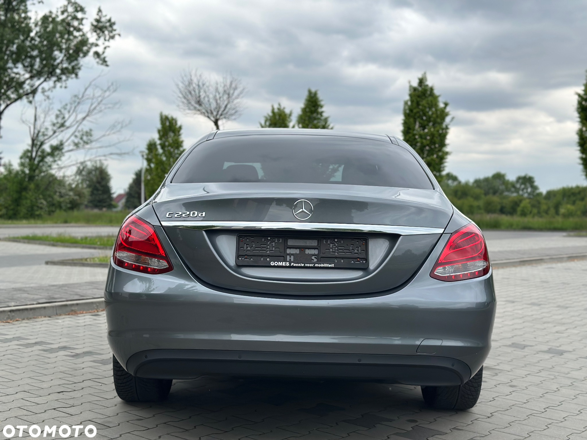 Mercedes-Benz Klasa C 220 d T 9G-TRONIC Avantgarde - 6