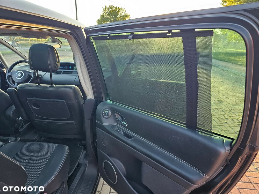 Renault Grand Espace 2.0 dCi FAP Privilege - 29