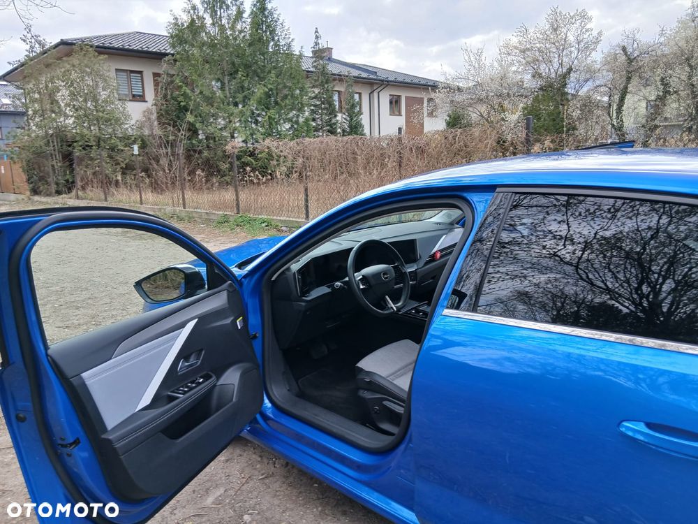 Opel Astra 1.2 Turbo Automatik Business Elegance - 6