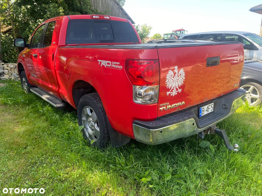 Toyota Tundra - 3