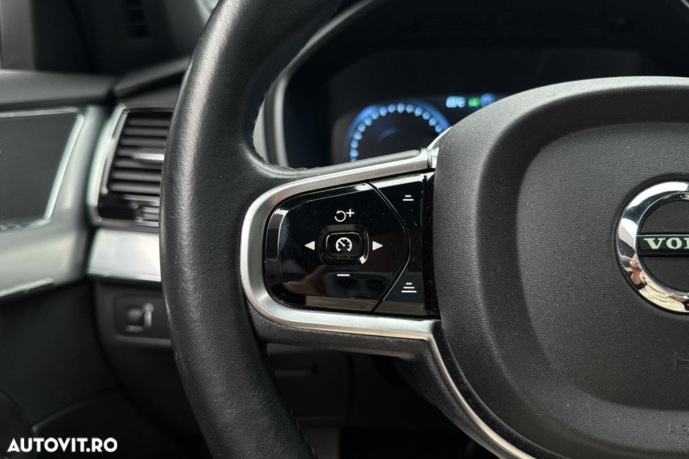 Volvo XC 90 - 13
