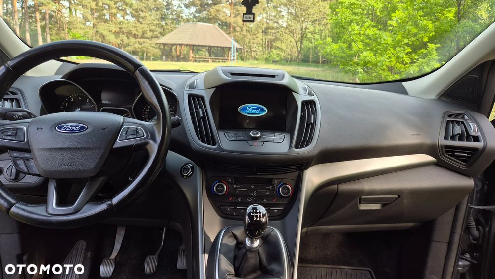 Ford Kuga 1.5 EcoBoost FWD Edition ASS MMT6 - 17