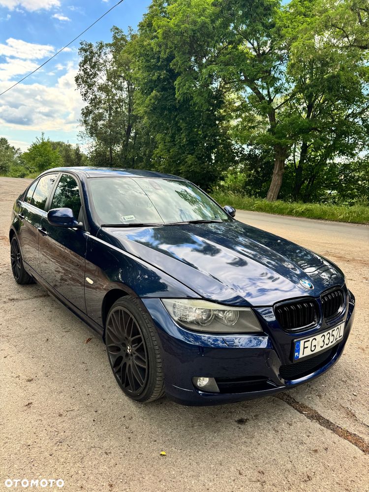 BMW Seria 3 318d - 1