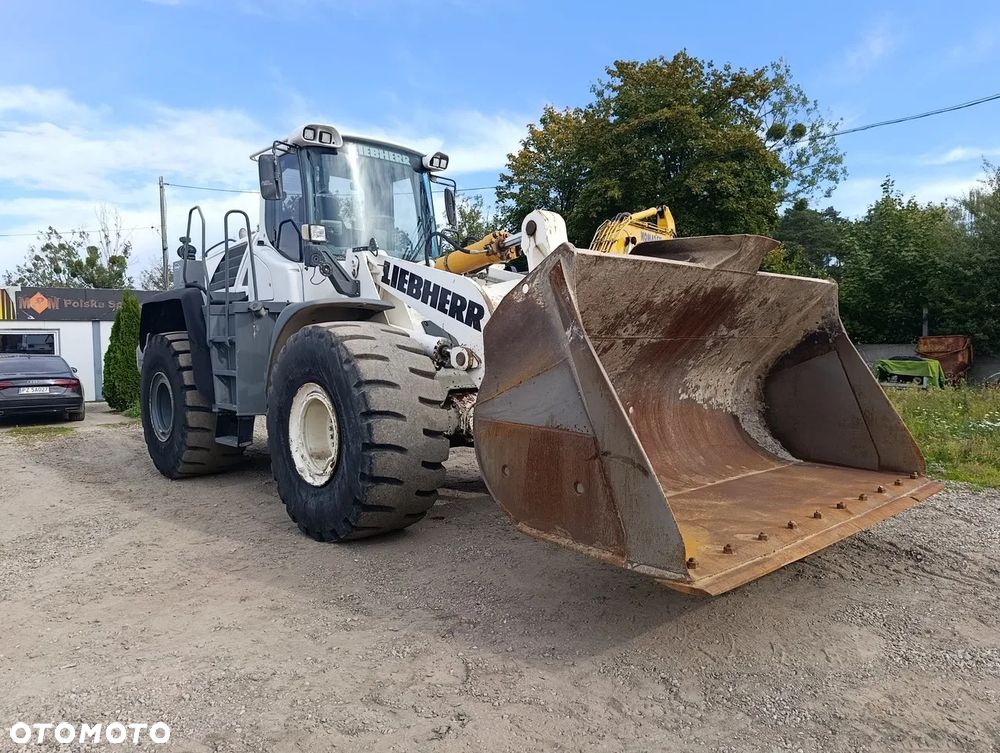 Liebherr L 566 - 3