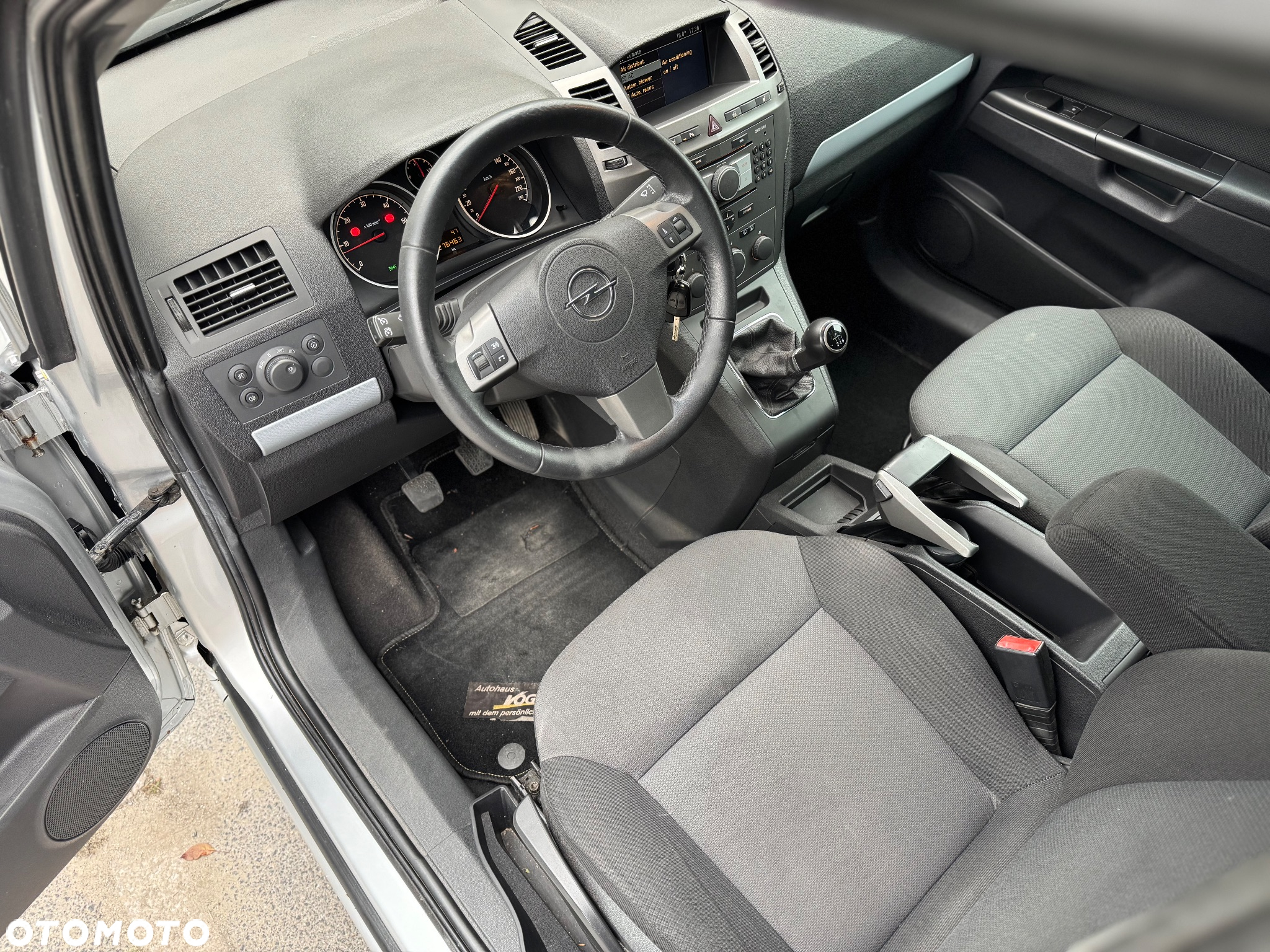 Opel Zafira 1.9 CDTI Navi - 14