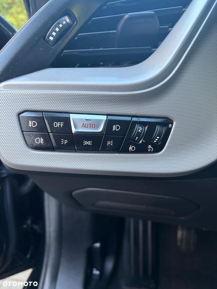 BMW Seria 1 - 28