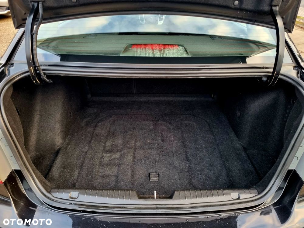 Chevrolet Cruze 1.8 LT - 13