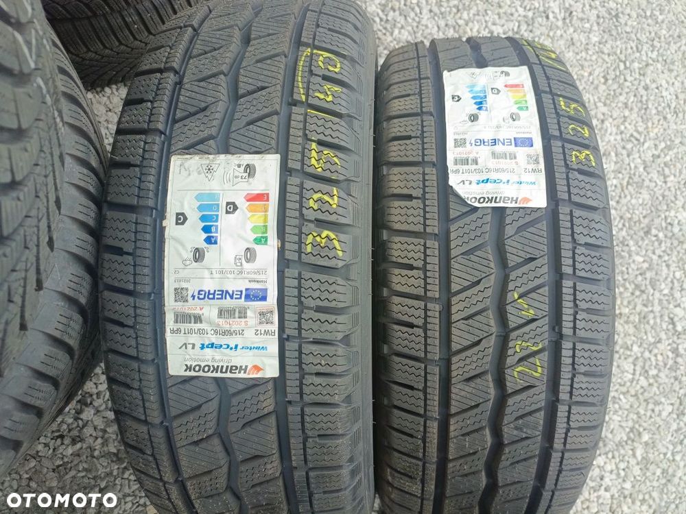 Nowe opony zimowe 215/60/16c Hankook 2 sztuki 2022r