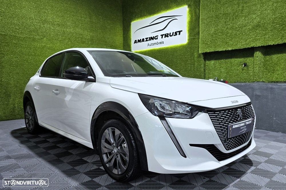 Peugeot e-208 50 kWh Allure Pack - 1
