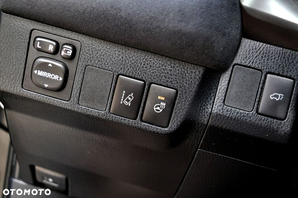 Toyota RAV4 - 28